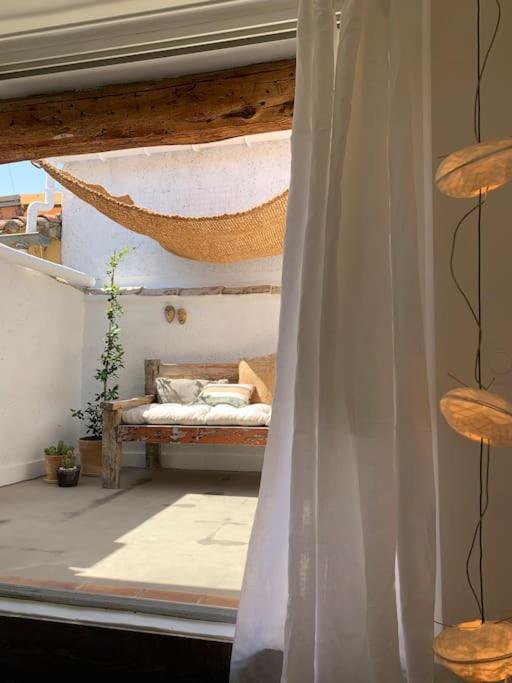 La Terrasse Du Pont Jullian Charme Et Calme Dans Le Coeur Historique Apartment L'Isle-sur-la-Sorgue Luaran gambar
